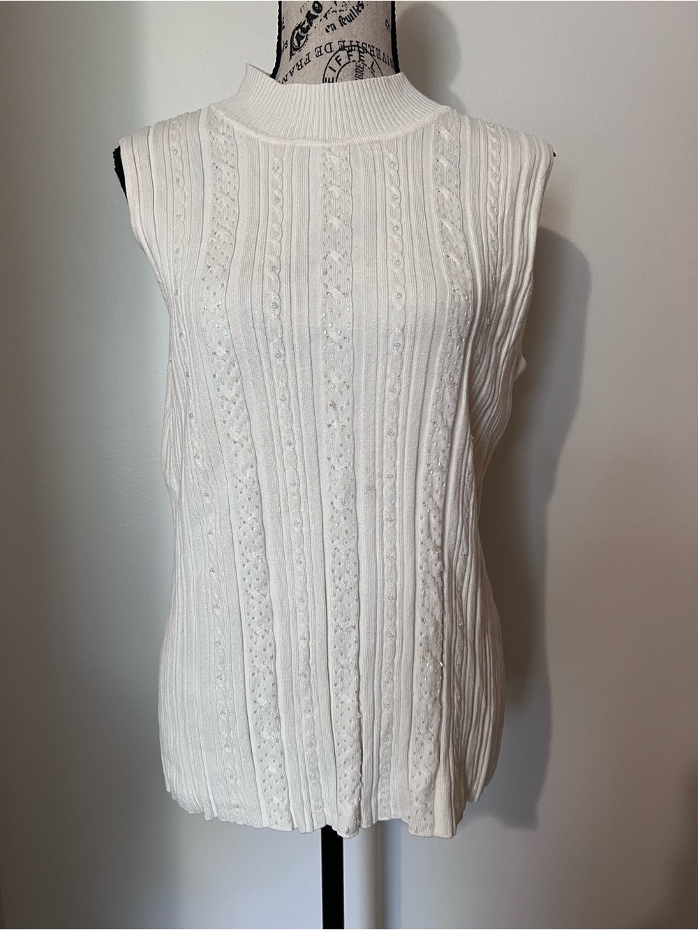 Vintage Requirements Beaded Cable Knit Shell Top Cream XL